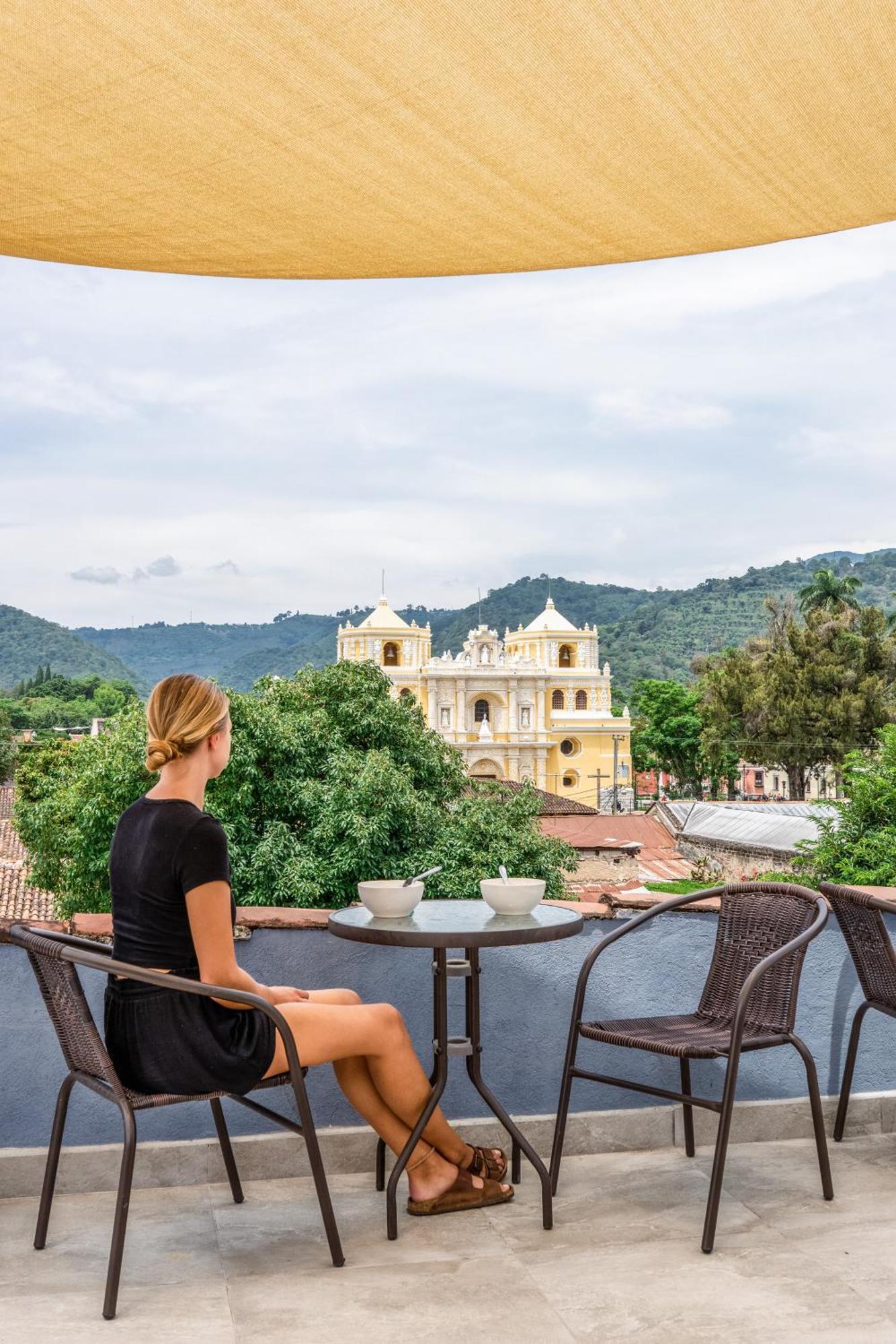 Casa Capirucho Hotel Antigua Buitenkant foto