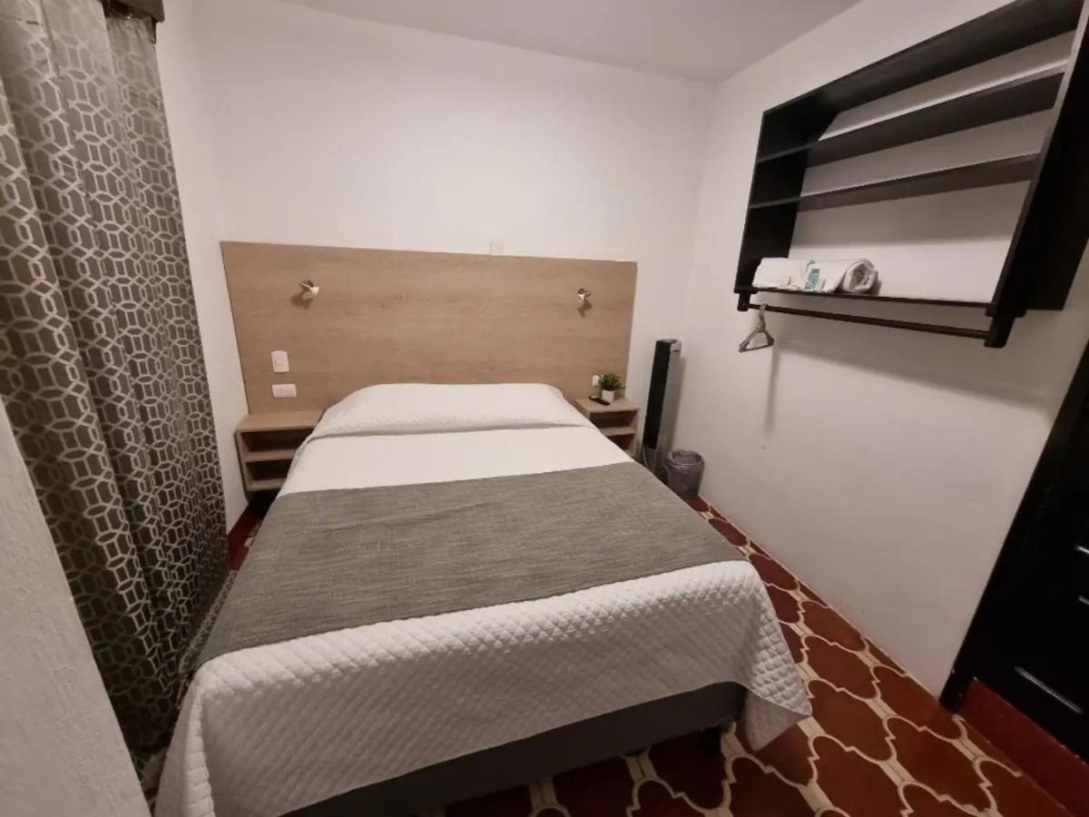 Casa Capirucho Hotel Antigua Buitenkant foto